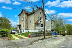 22 Ashley St, Waterbury, CT 06704 - Photo 2