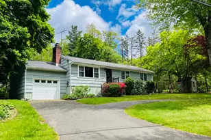 2 Lakewood Dr, Norwalk, CT 06851 - Photo 6