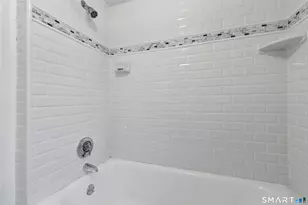 198 Auburn Rd, West Hartford, CT 06119 - Photo 32