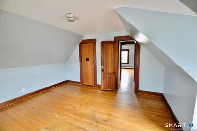 384 Wells Street, Bridgeport, CT 06606 - Photo 14