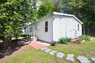 377 Harwinton Ave, Torrington, CT 06790 - Photo 30