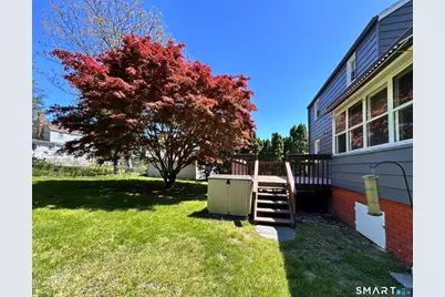 70 Guilford Drive, Bridgeport, CT 06606 - Photo 36