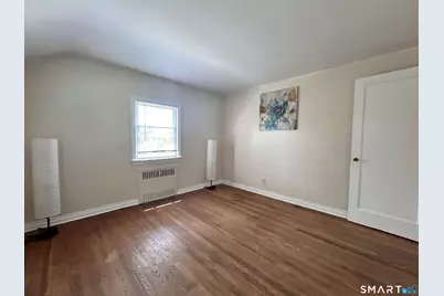 70 Guilford Drive, Bridgeport, CT 06606 - Photo 28