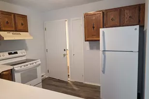 104 Wellington Dr, Farmington, CT 06032 - Photo 6