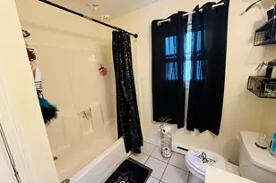 68-70 Arnold St, Hartford, CT 06106 - Photo 16