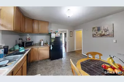 52 Andrews Street, Meriden, CT 06451 - Photo 10