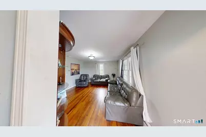 52 Andrews Street, Meriden, CT 06451 - Photo 2