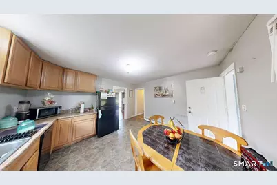 52 Andrews Street, Meriden, CT 06451 - Photo 8