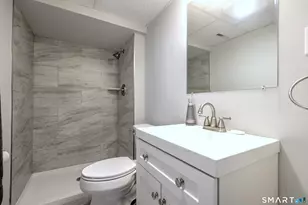 778 Quinnipiac Ln, Stratford, CT 06614 - Photo 30