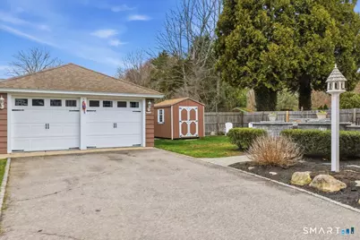 51 Ocean View Avenue, Groton, CT 06355 - Photo 8