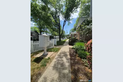 245 Sunnyridge Avenue #15, Fairfield, CT 06824 - Photo 2