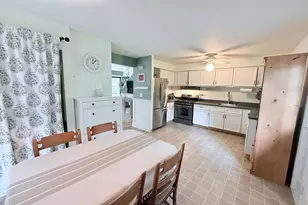 245 Sunnyridge Ave, Fairfield, CT 06824 - Photo 10