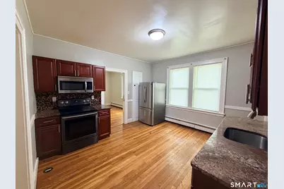 152 Lyons Street, New Britain, CT 06052 - Photo 4