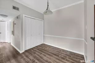 31 High St, East Hartford, CT 06118 - Photo 12