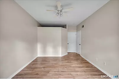 31 High Street #4104, East Hartford, CT 06118 - Photo 24