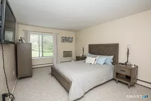 2217 Cromwell Hills Dr, Cromwell, CT 06416 - Photo 10