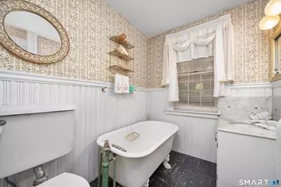 29 South Main Street, Windsor Locks, CT 06096 - Photo 22