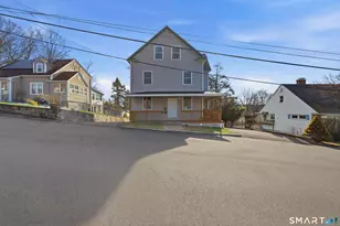 23 Dunn Ave, Naugatuck, CT 06770 - Photo 2