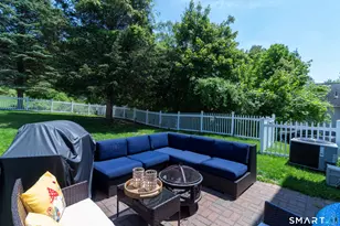 656 Bartholomew Rd, Middletown, CT 06457 - Photo 8