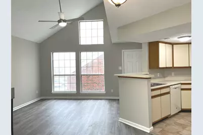 50 Carriage Crossing Lane #50, Middletown, CT 06457 - Photo 2