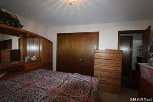 35 Chapman St, East Hartford, CT 06108 - Photo 8