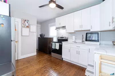 271 Brown Street, West Haven, CT 06516 - Photo 14