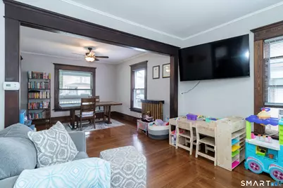 271 Brown Street, West Haven, CT 06516 - Photo 10