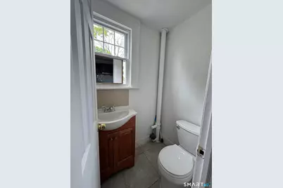 55 Kings College Place, Stratford, CT 06615 - Photo 4