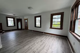 55 Kings College Pl, Stratford, CT 06615 - Photo 8