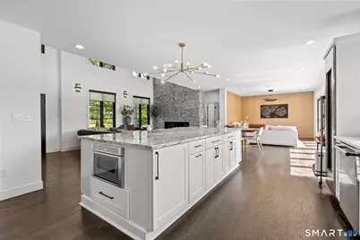 7 Waterside Lane, West Hartford, CT 06107 - Photo 8