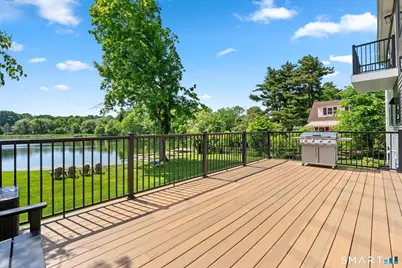 7 Waterside Lane, West Hartford, CT 06107 - Photo 12