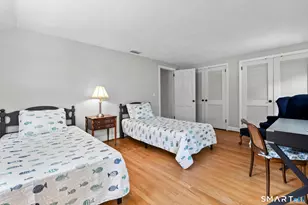 24 Drury Ln, West Hartford, CT 06117 - Photo 30