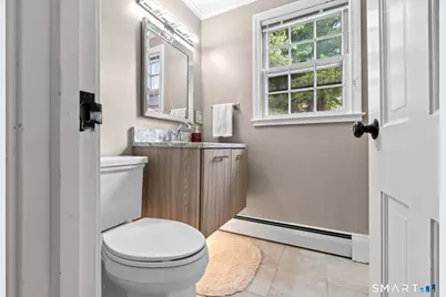 24 Drury Lane, West Hartford, CT 06117 - Photo 18