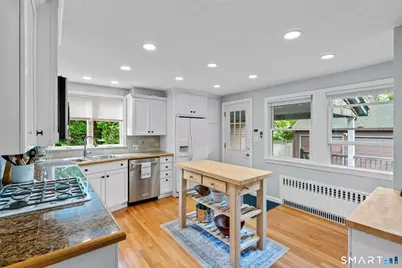 16 Clifton Avenue, West Hartford, CT 06107 - Photo 14
