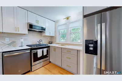 88.5 Edwards Street, New Haven, CT 06511 - Photo 4
