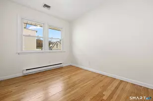 2 Grange St, Greenwich, CT 06830 - Photo 6