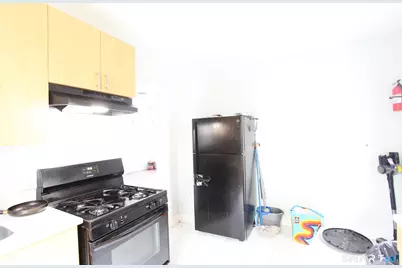 [Address not provided], New Haven, CT 06519 - Photo 14