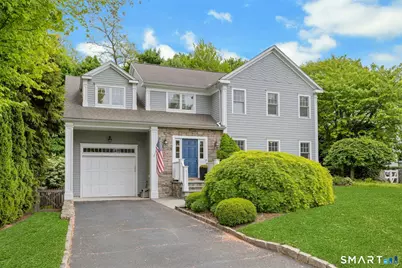 11 Walmsley Road, Darien, CT 06820 - Photo 2