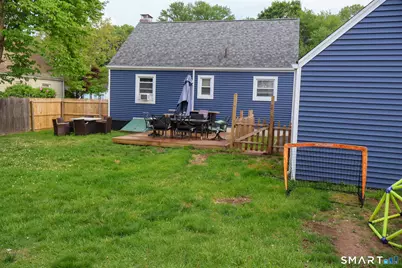 33 Linnmore Drive, Manchester, CT 06040 - Photo 4