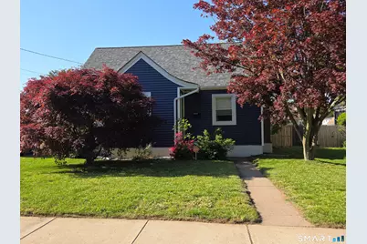 33 Linnmore Drive, Manchester, CT 06040 - Photo 1
