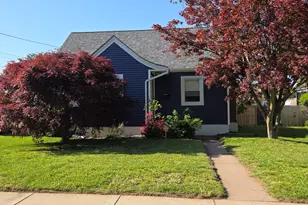 33 Linnmore Dr, Manchester, CT 06040 - Photo 1