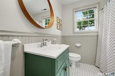 50 Crown Street, Trumbull, CT 06611 - Photo 20