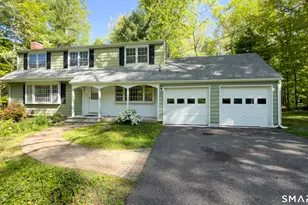16 Briarwood Dr, Simsbury, CT 06070 - Photo 2