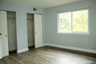 10 Georgetown Dr, Enfield, CT 06082 - Photo 12