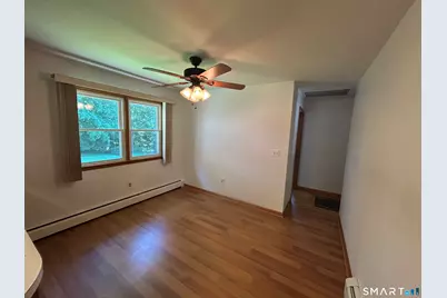 13 Walnut Lane, Wallingford, CT 06492 - Photo 8
