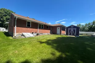 13 Walnut Ln, Wallingford, CT 06492 - Photo 24