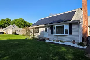 15 Van Buren Rd, Enfield, CT 06082 - Photo 2