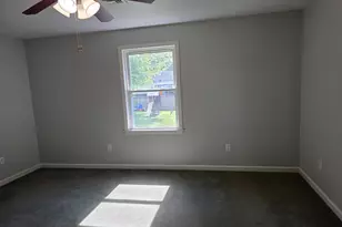 15 Van Buren Rd, Enfield, CT 06082 - Photo 38