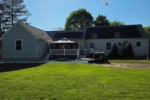 15 Van Buren Rd, Enfield, CT 06082 - Photo 4