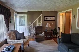 15 Van Buren Rd, Enfield, CT 06082 - Photo 18
